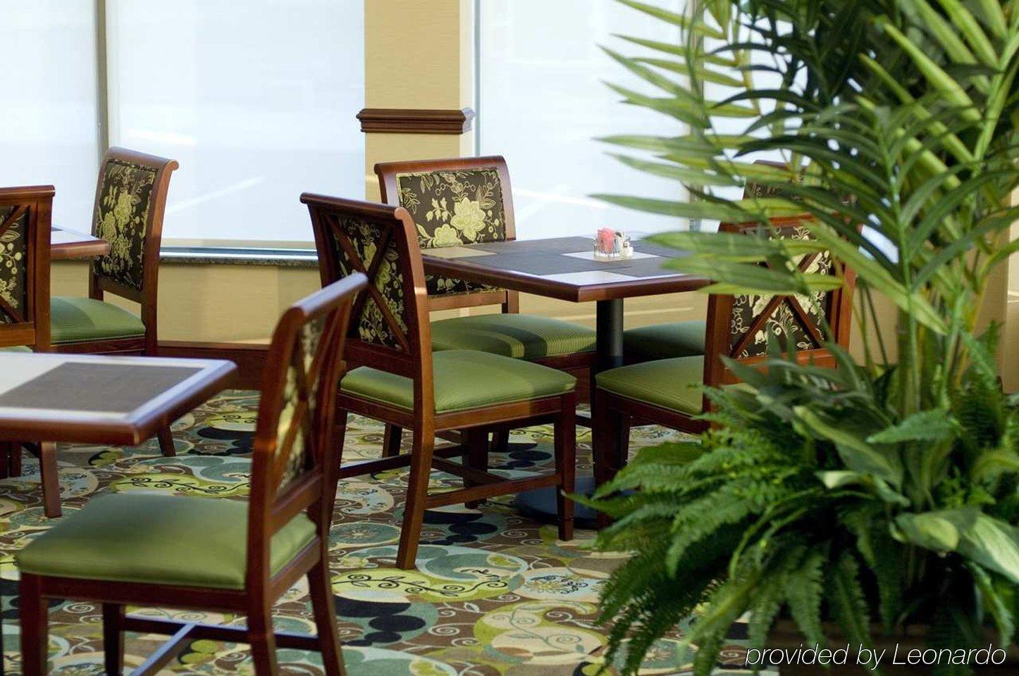 Hilton Garden Inn Evansville Restaurante foto